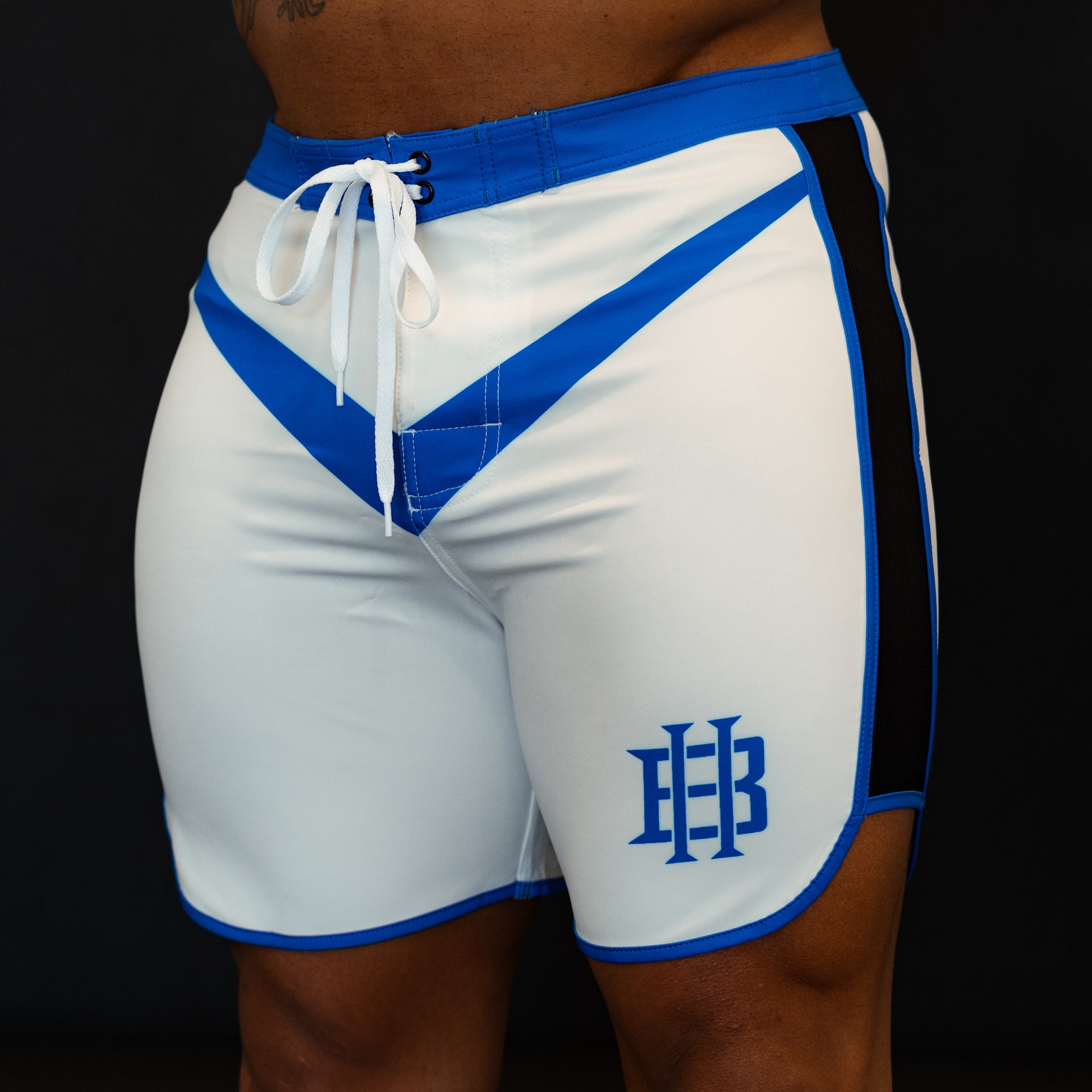 BH VICTORIOUS SHORTS IN ICE BLUE