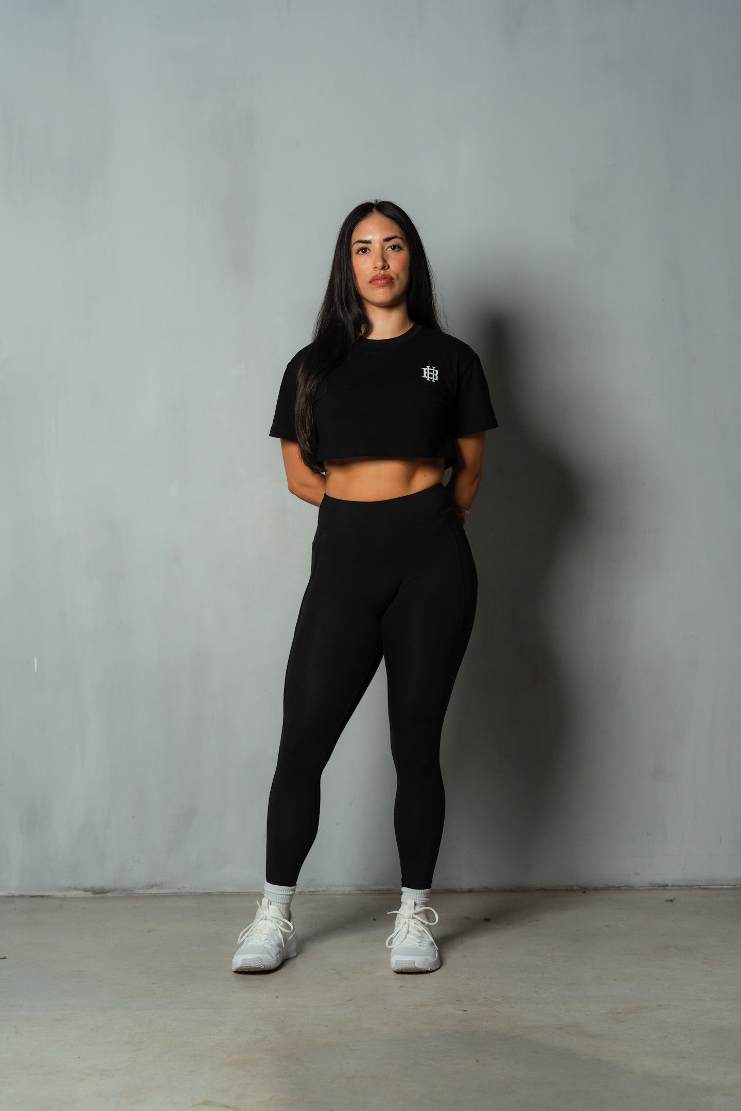 BH HIGH CROP TEE