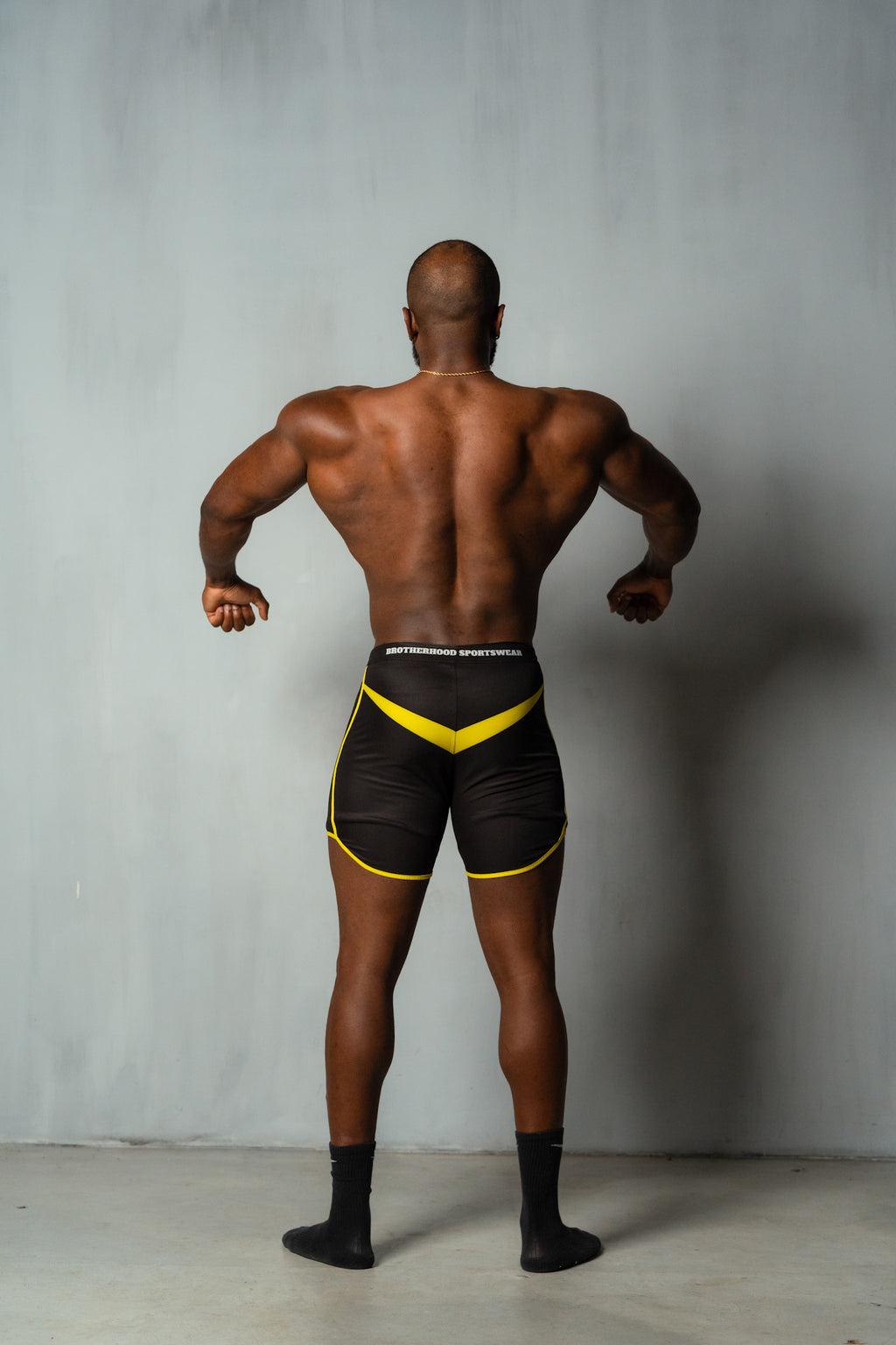 BH VICTORIOUS SHORTS IN SHADOW YELLOW