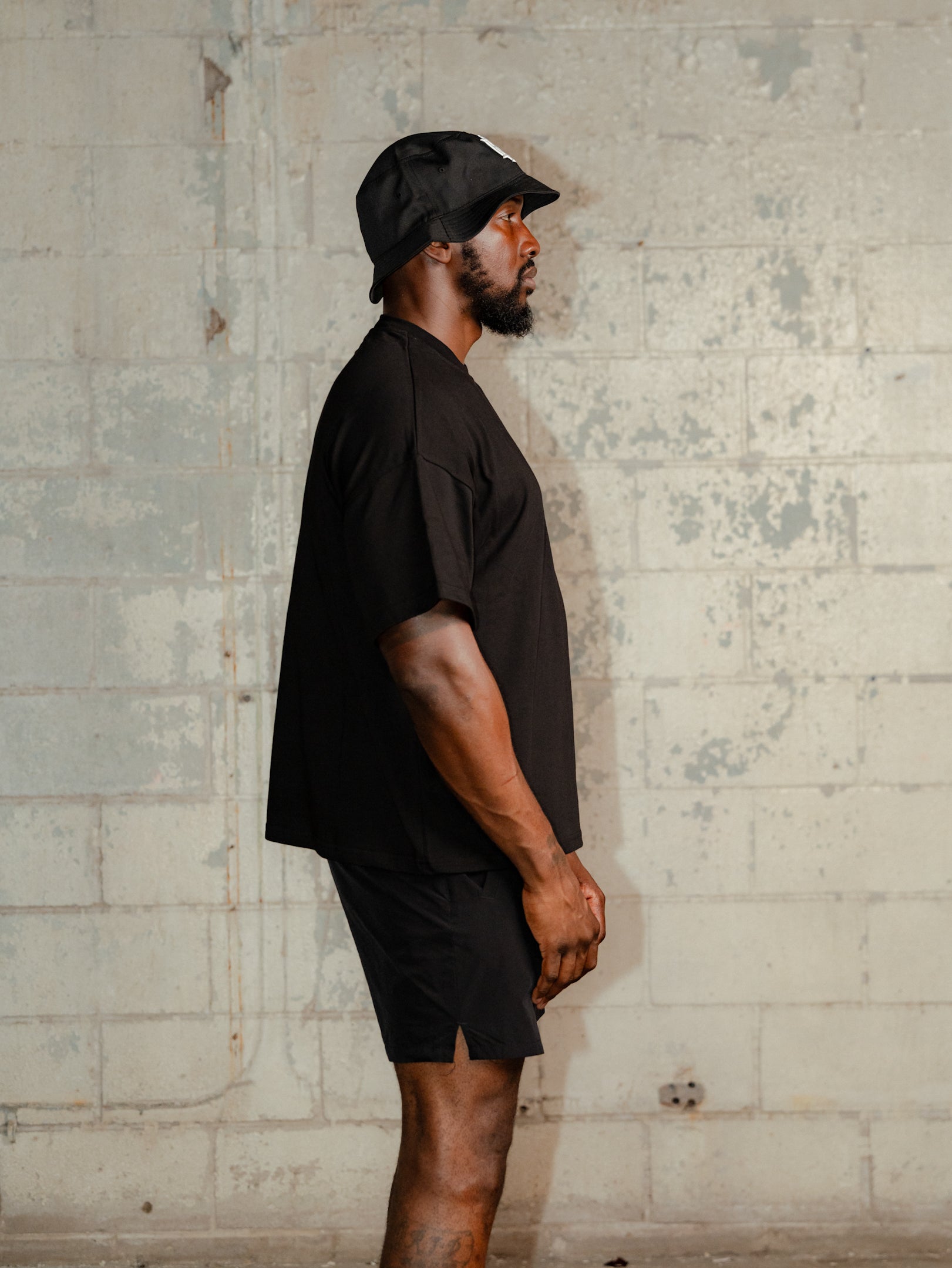 BROTHERHOOD BOXY TEE IN BLACK