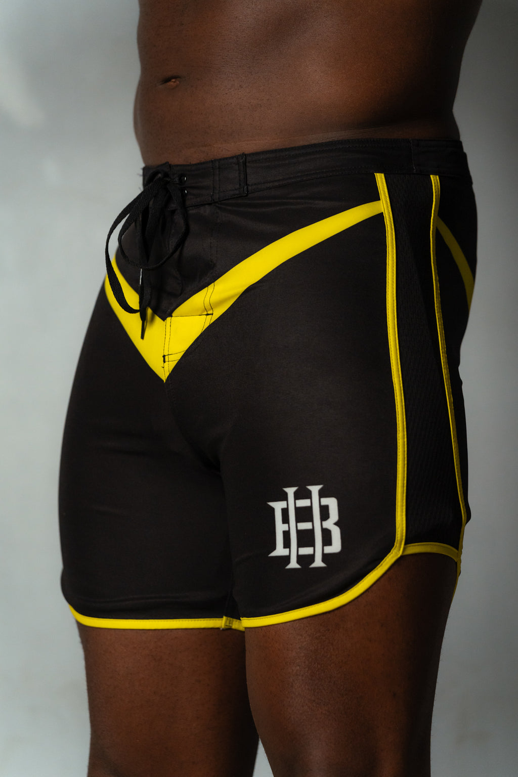 BH VICTORIOUS SHORTS IN SHADOW YELLOW