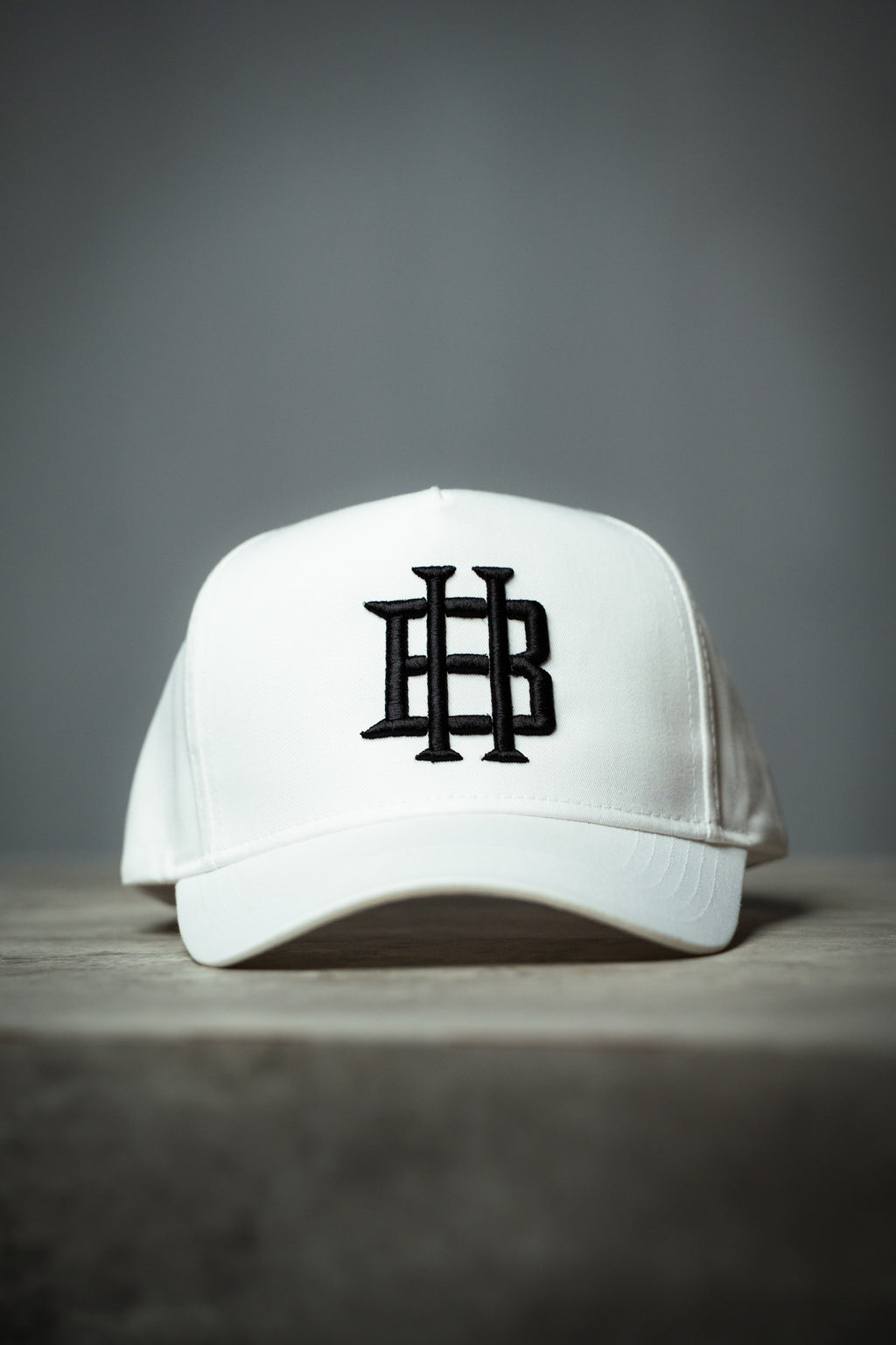 WHITE BH SNAP BACK CAP