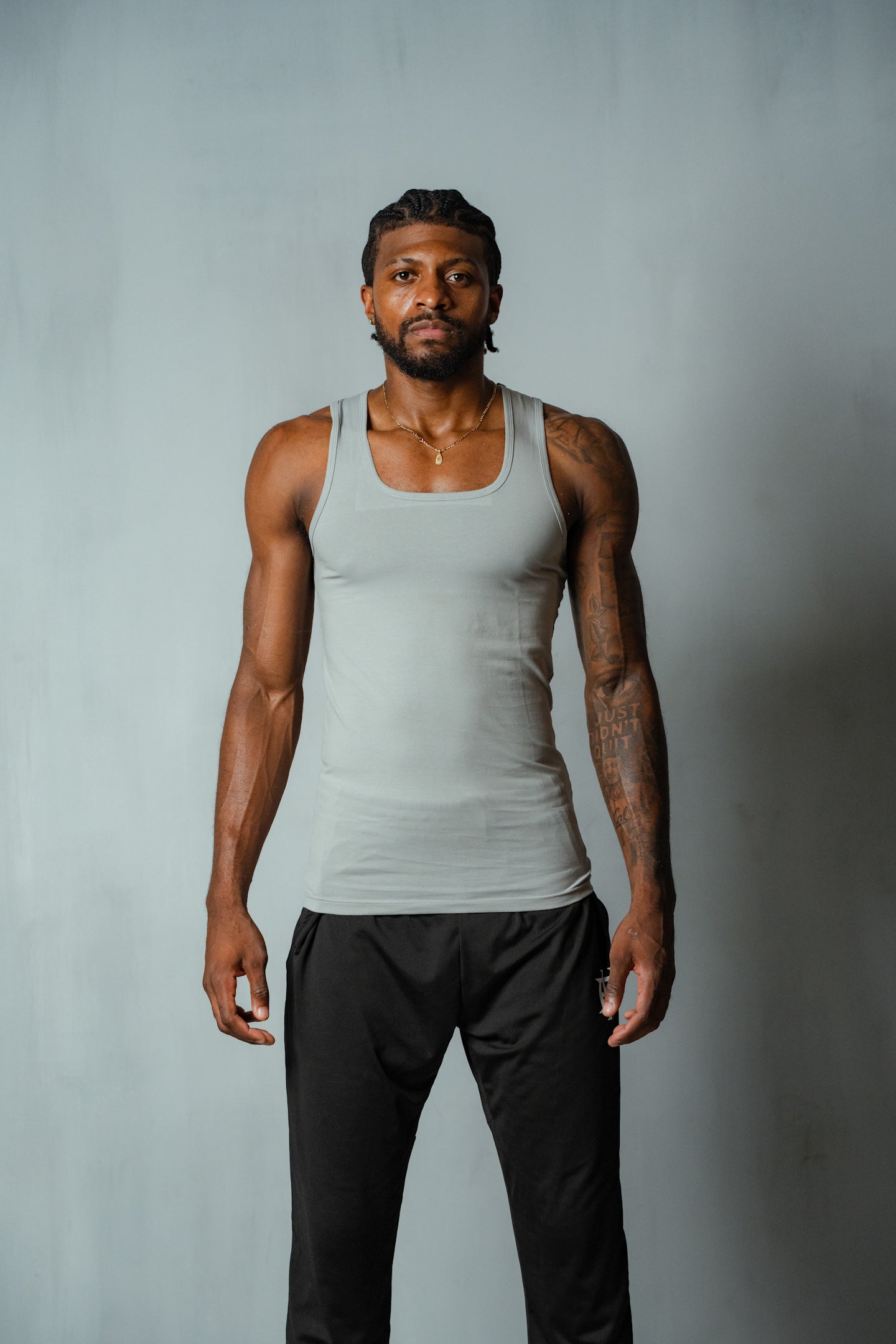 BH MUSCLE TANK IN GREY
