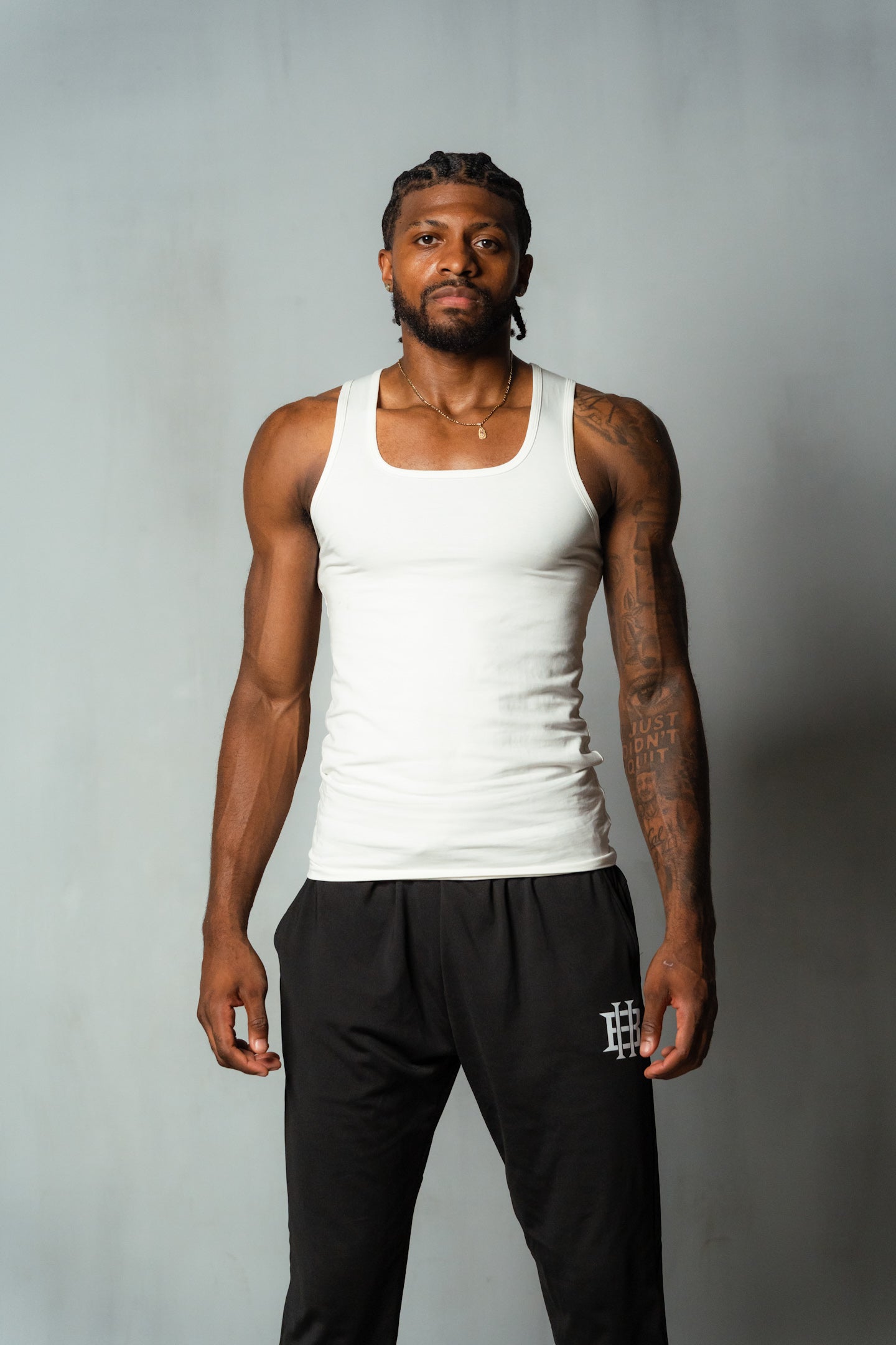 BH MUSCLE TANK IN WHITE