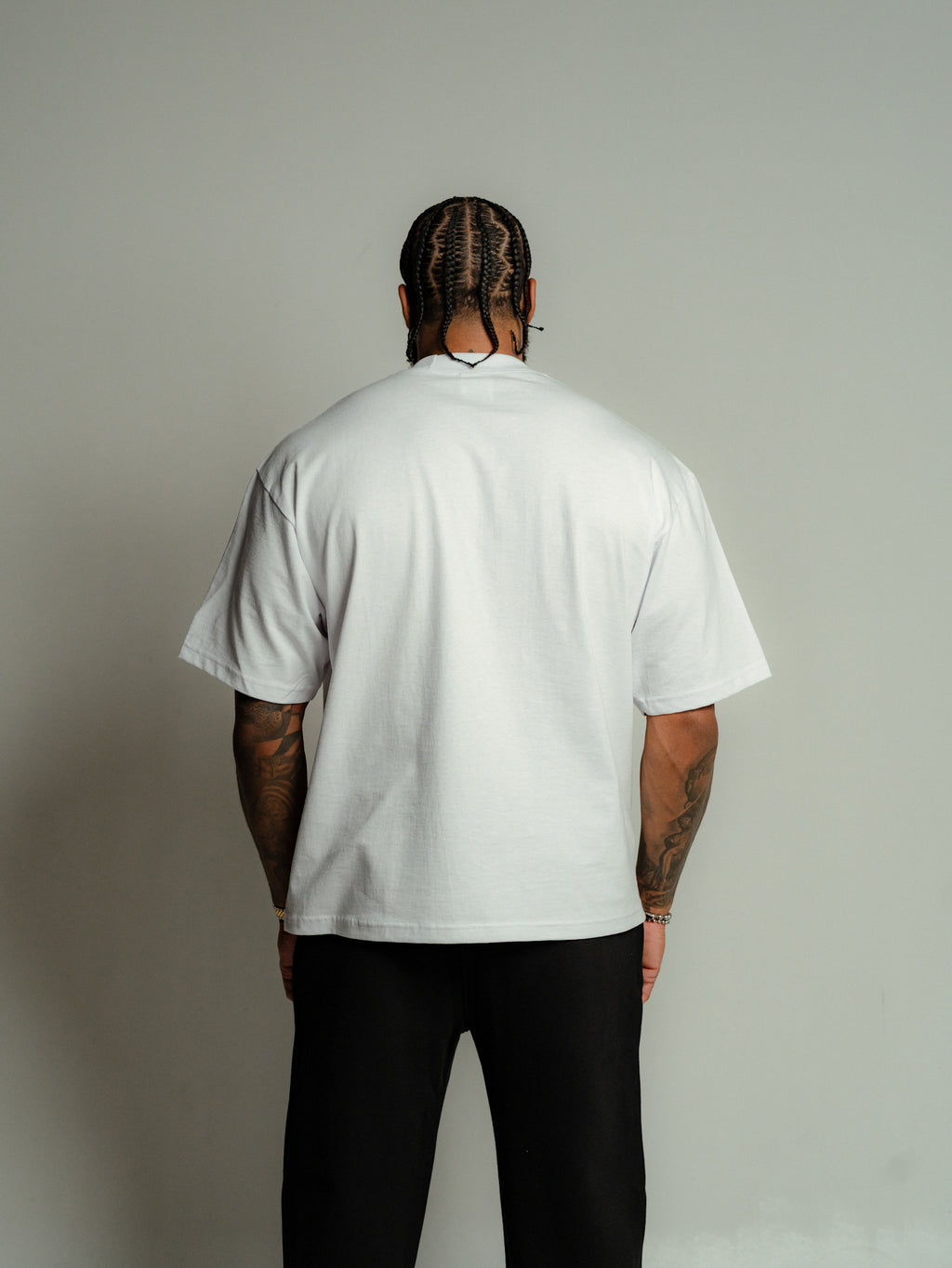 ARNOLD HANDSHAKE TEE