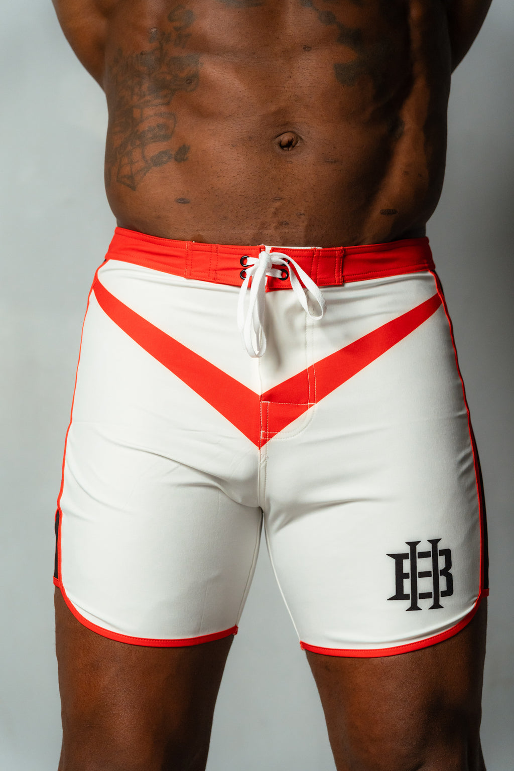 BH VICTORIOUS SHORTS IN WHITE/RED