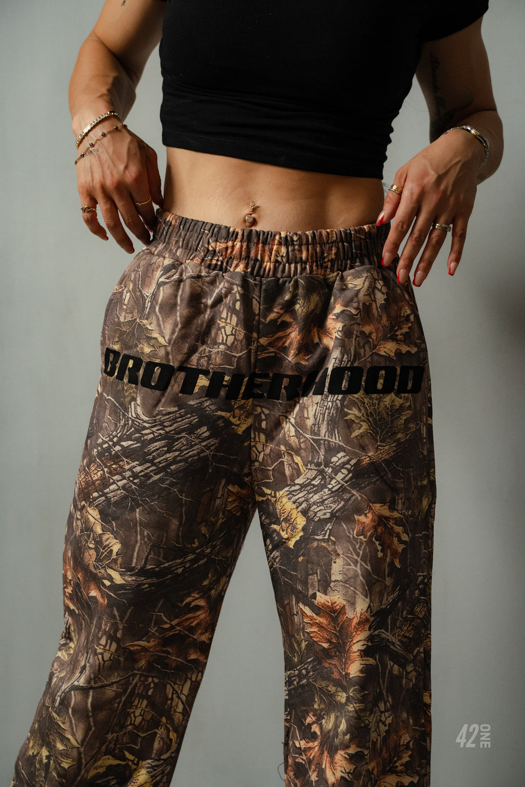 BAGGY CAMO PANTS