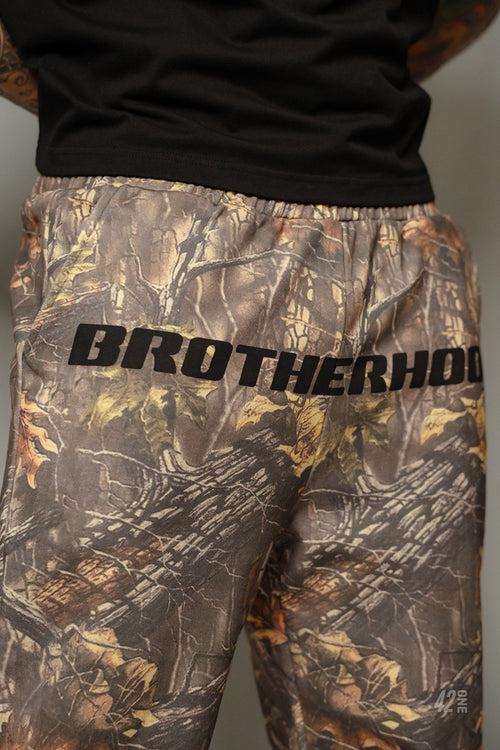 BAGGY CAMO PANTS